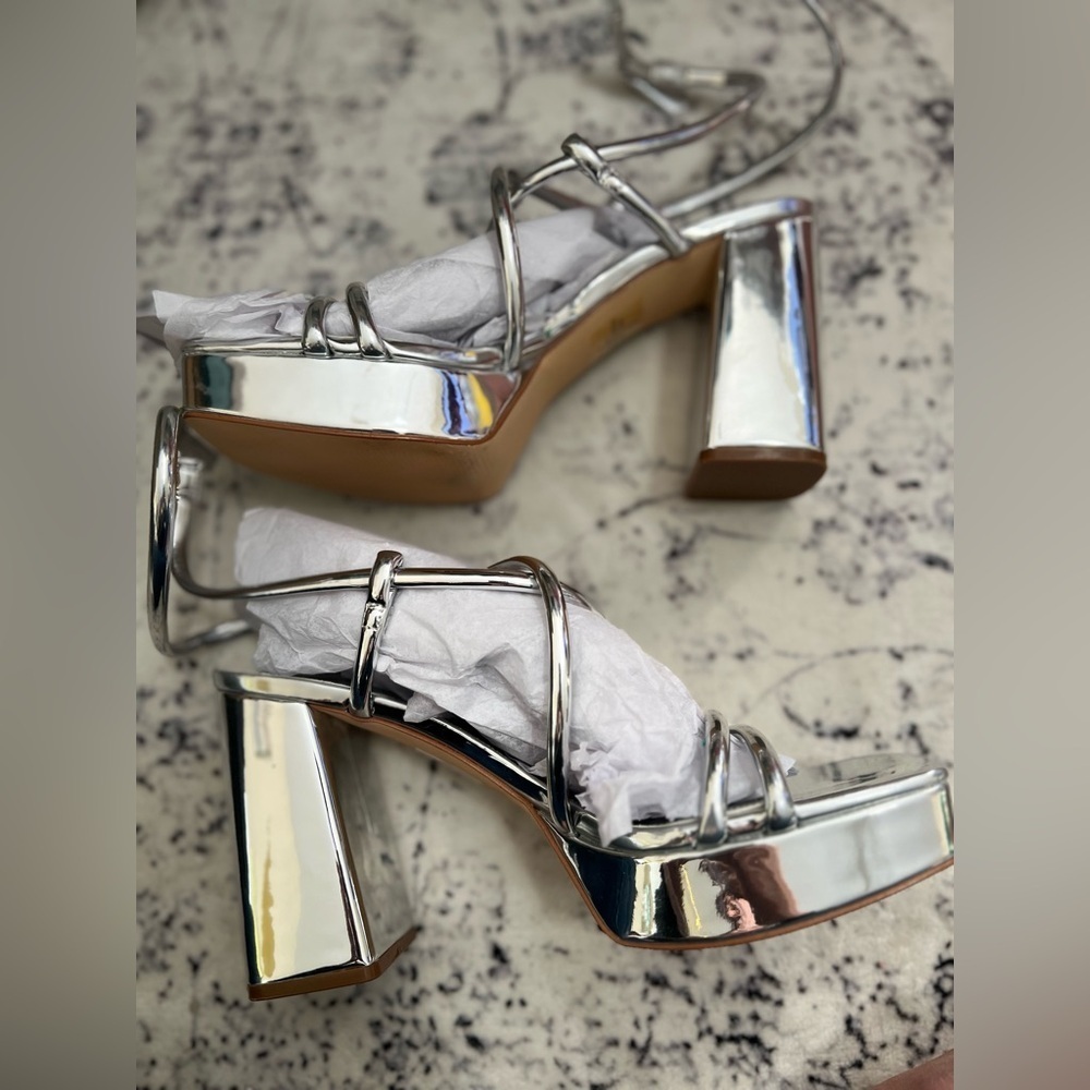 NEW Marc Fisher Women's Gimie Heeled Sandals - Silver US 11m - Picture 8 of 11